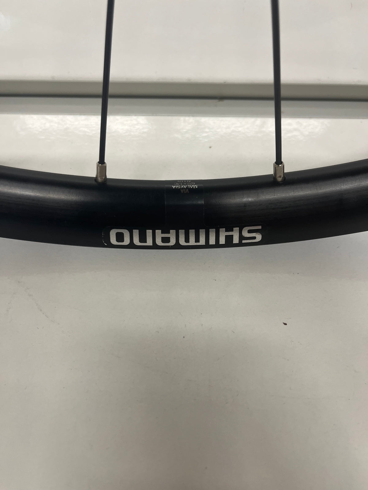Shimano RX010 700c Front Wheel Disc Quick Release Black 24mm Road Rim