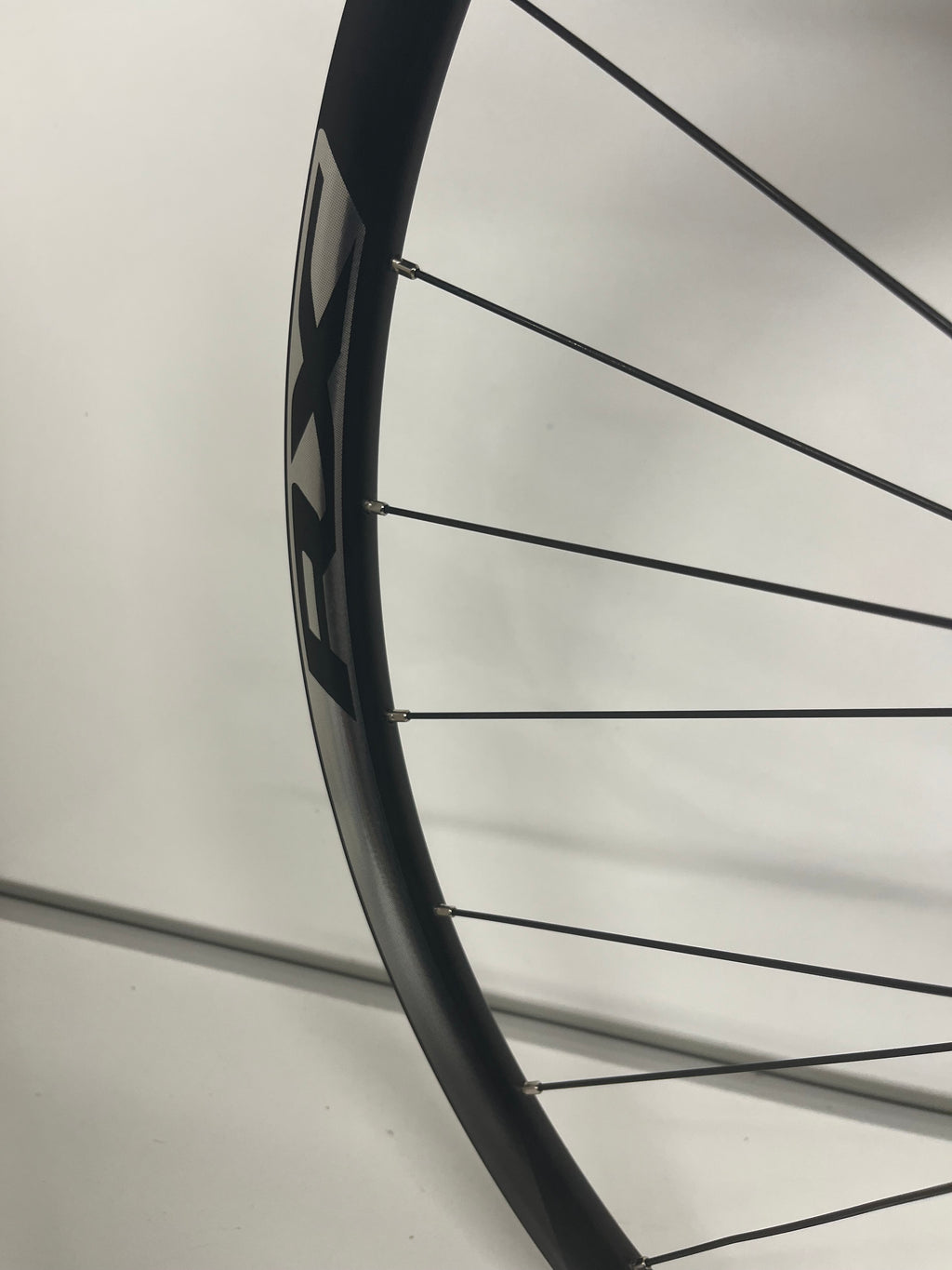 Shimano RX010 700c Front Wheel Disc Quick Release Black 24mm Road Rim (Copy)