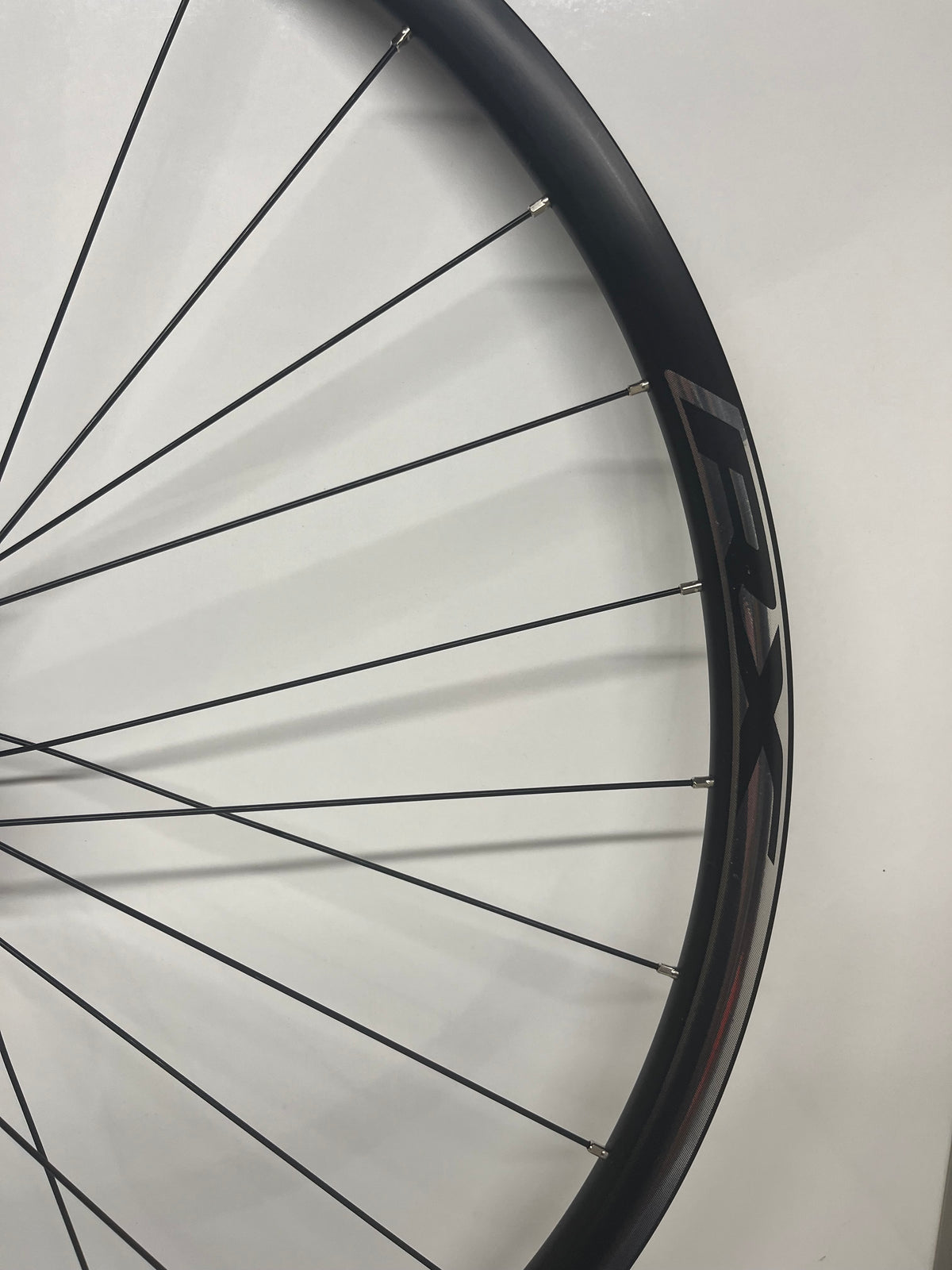 Shimano RX010 700c Front Wheel Disc Quick Release Black 24mm Road Rim (Copy)