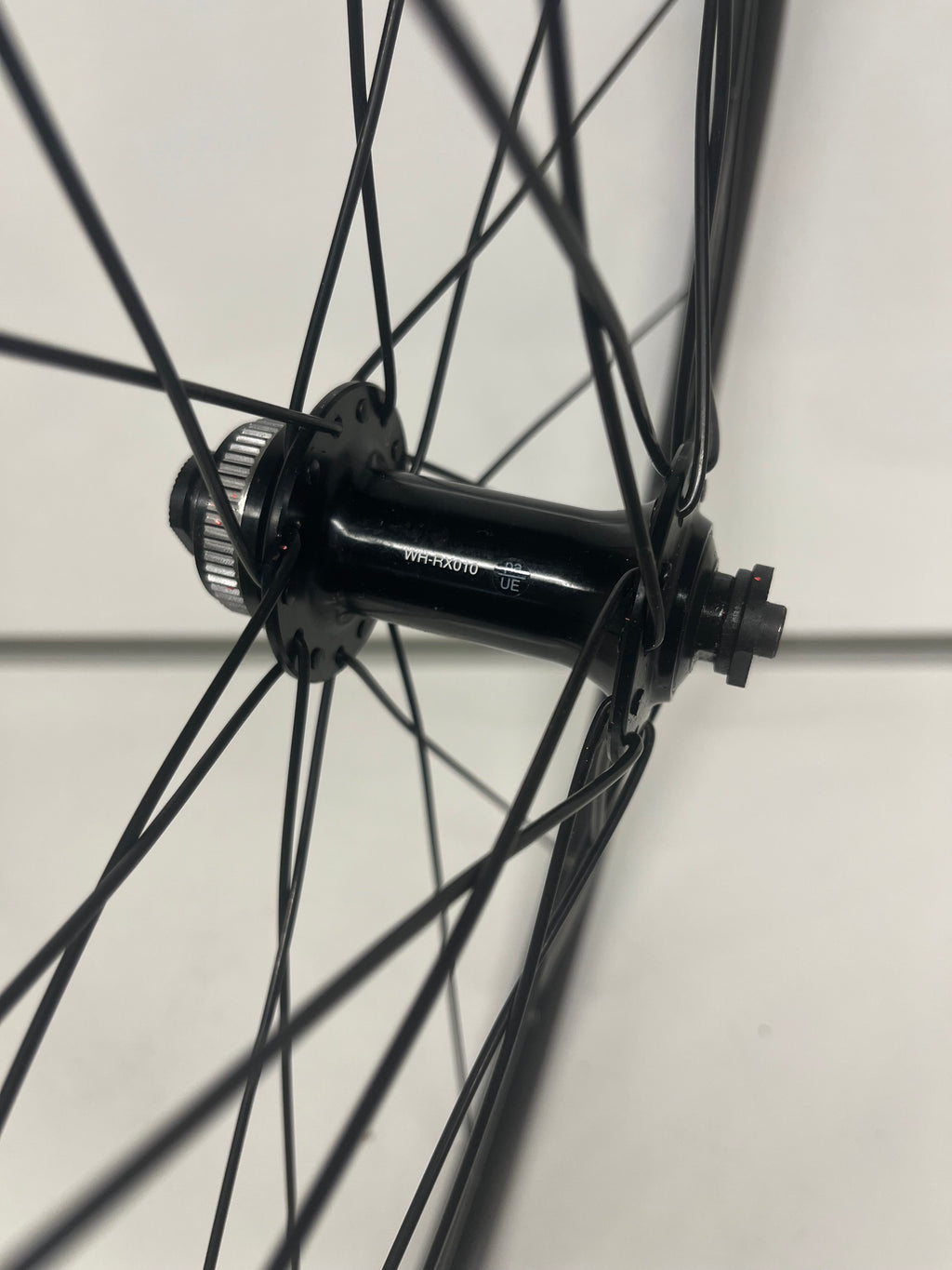 Shimano RX010 700c Front Wheel Disc Quick Release Black 24mm Road Rim (Copy)