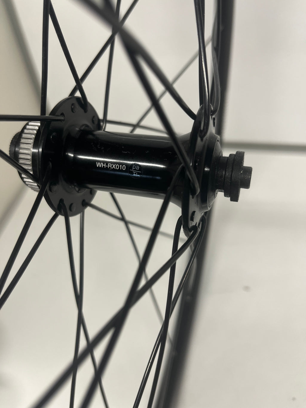 Shimano RX010 700c Front Wheel Disc Quick Release Black 24mm Road Rim