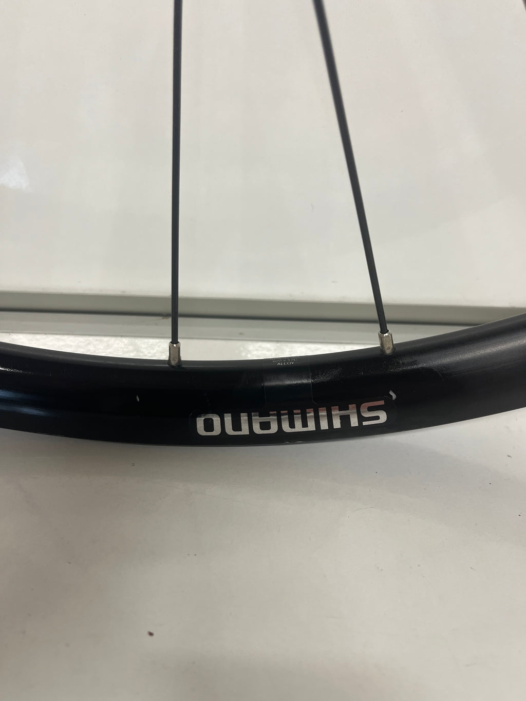Shimano RX010 700c Front Wheel Disc Quick Release Black 24mm Road Rim