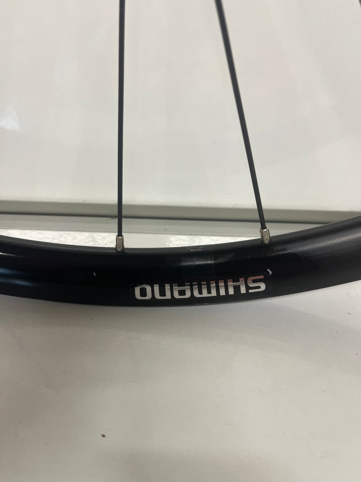 Shimano RX010 700c Front Wheel Disc Quick Release Black 24mm Road Rim